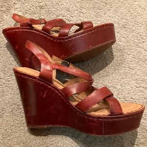 Born wedge sandals